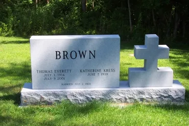 Cemetery or memorial signage